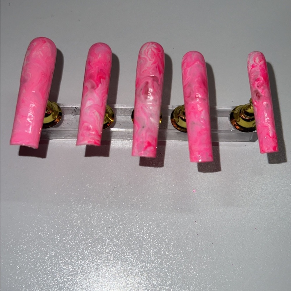 Press on nail sets